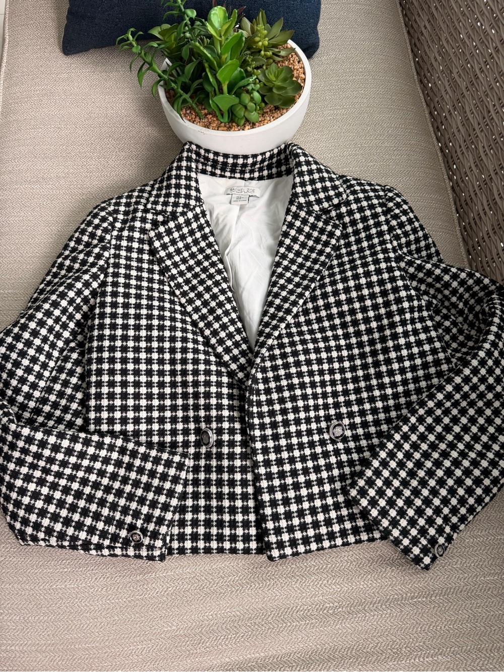 Rachel Zoe Black & White Houndstooth Wool blend Cropped Blazer
